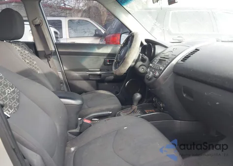 2011 Kia Soul + z USA, uszkodzony, nr VIN KNDJT2A21B7339741